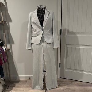 Express Light Gray Women's Suit Set